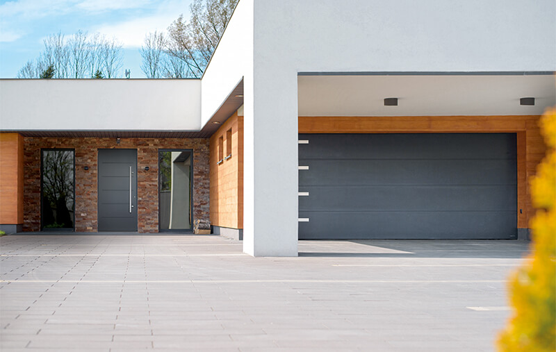 Brama garażowa WIŚNIOWSKI dla termomodernizacji